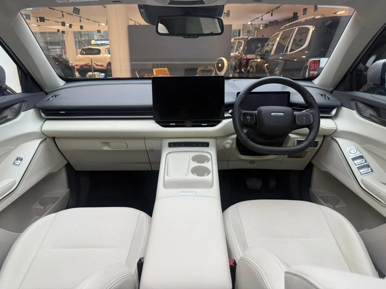 HAVAL H6 Nordic White interior